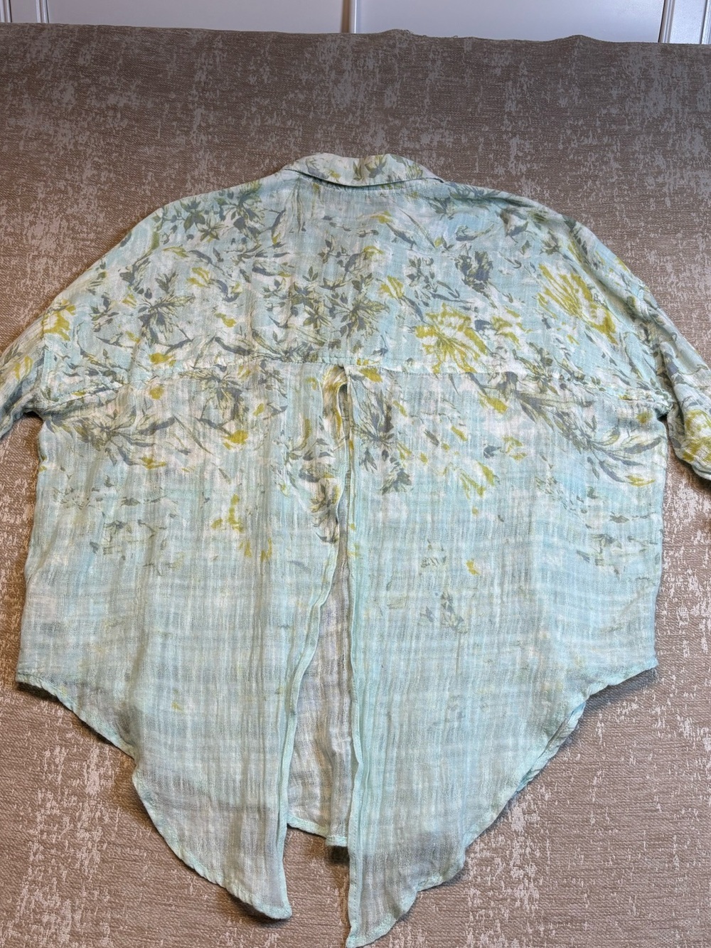 Free People Shibori Siren Cotton Gauze Split Back Button Down Shirt Large EUC - Picture 6 of 6